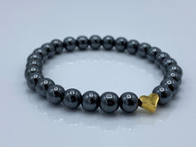 Lade das Bild in den Galerie-Viewer, Perlenarmband Herzstück